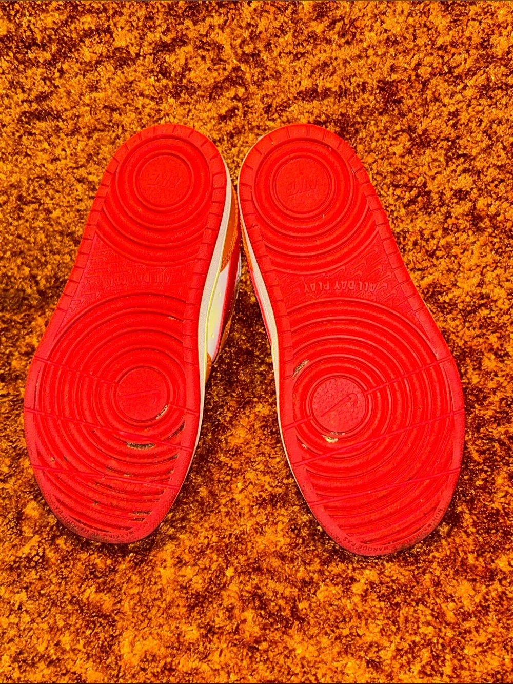 Nike colorful low