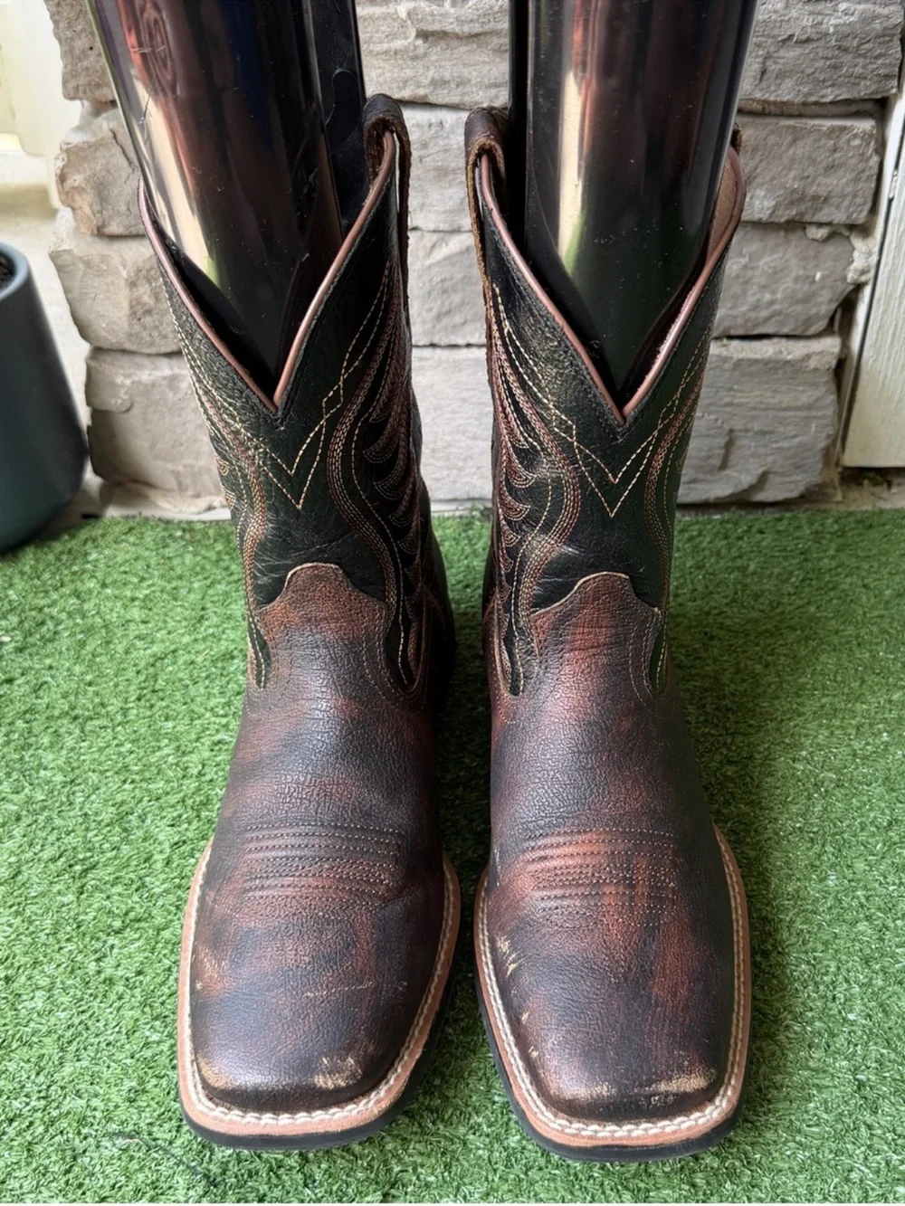 Ariat fit leather