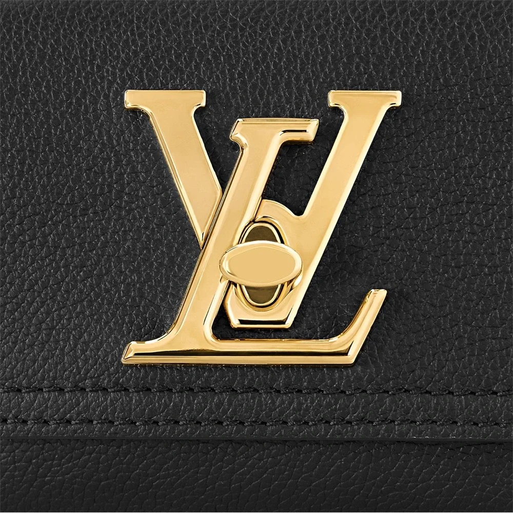 Louis Vuitton Lockme bucket bag