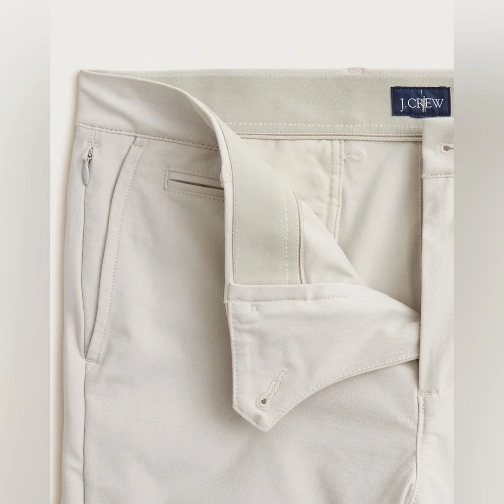 NWT J.Crew 770 Straight-Fit Tech Pant in Ashen Taupe