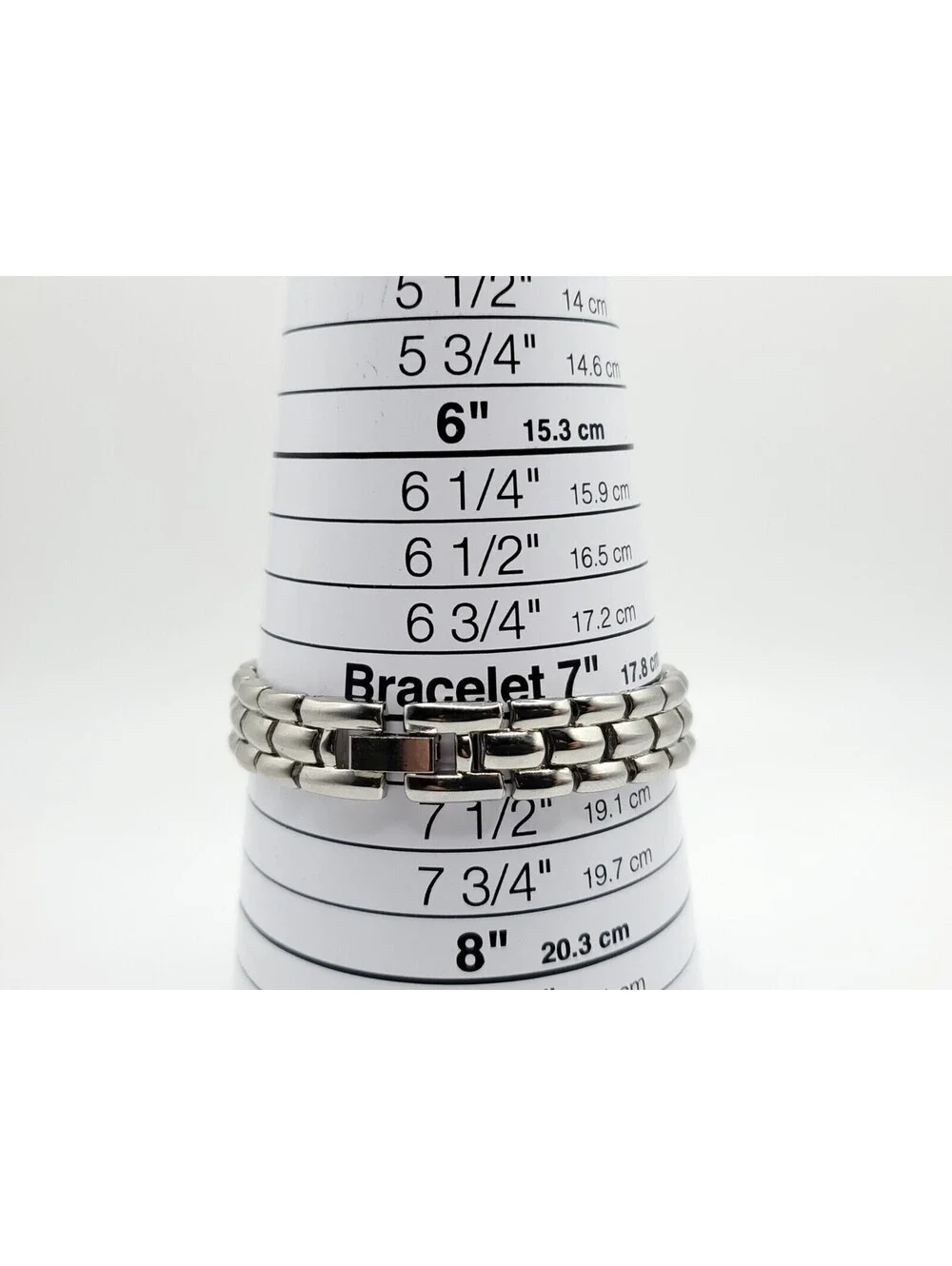 Fred Belay Quartz Rhinestone Bezel Silver Tone Women Watch New Battery 26mm