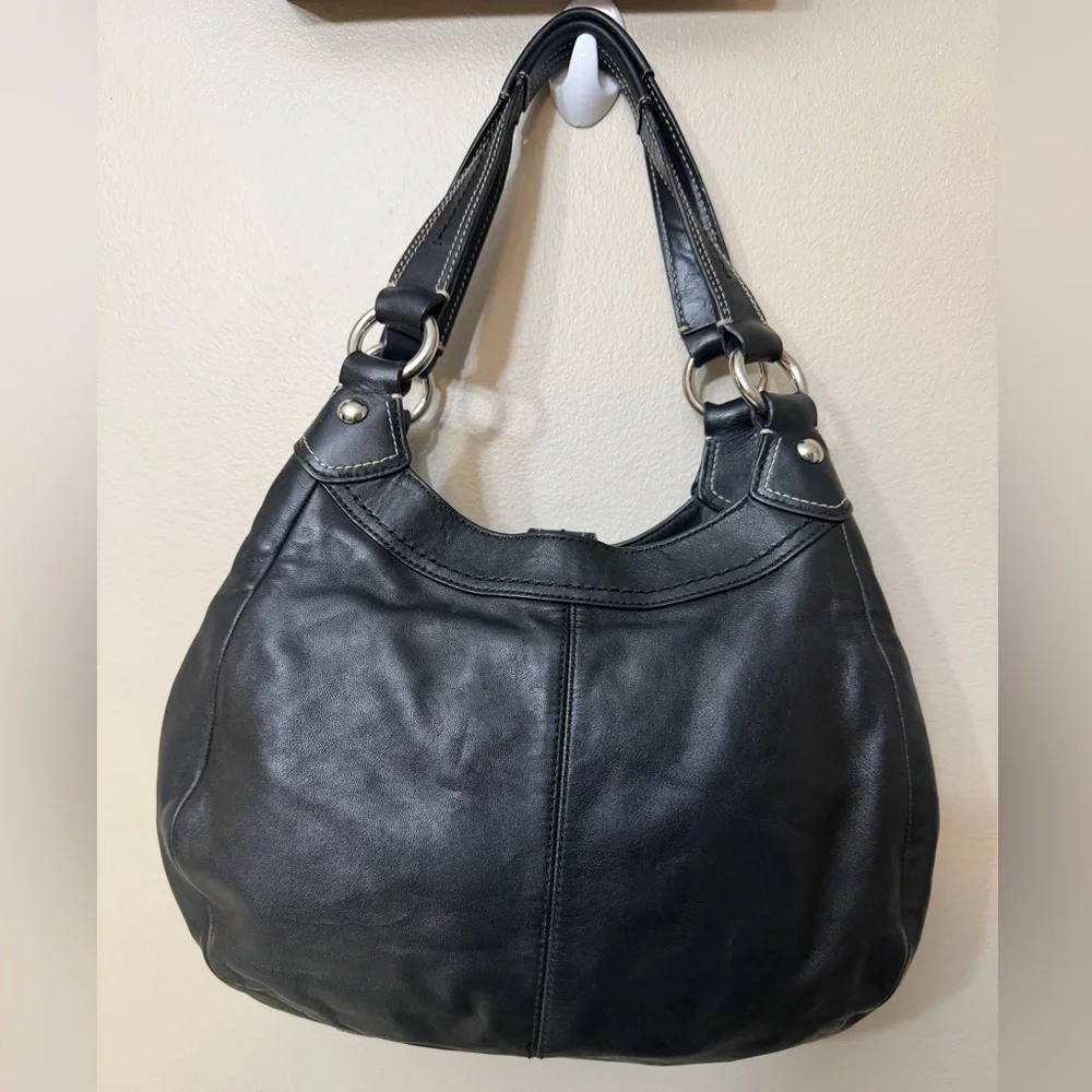Coach shoulder bag
