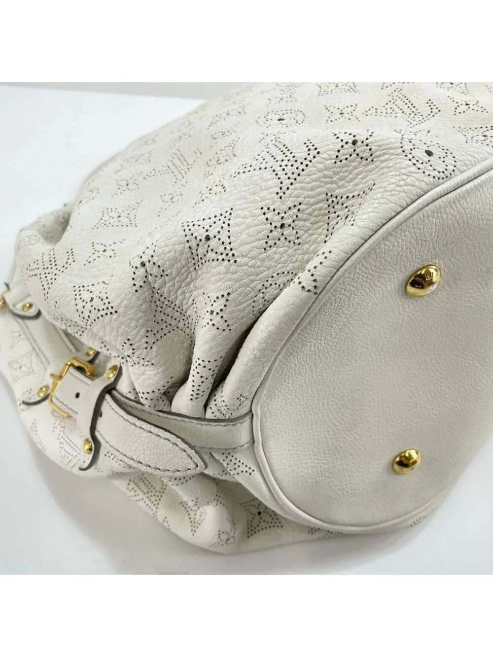 Louis Vuitton stored cm