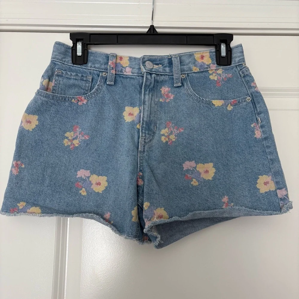 Old Navy Girls Floral Detailed Light Blue Cotton Denim Shorts
