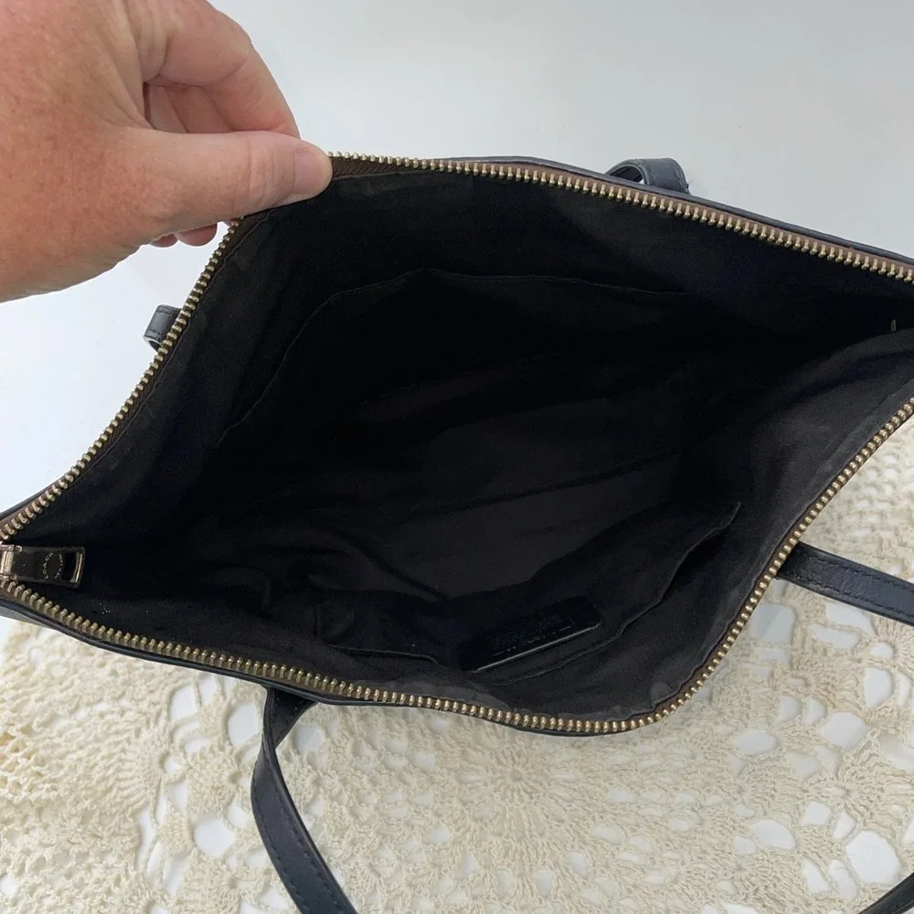 Coach Signature Top Zip Tote Bag 4455 Walnut / Black  READ DETAILS!!! Broken Zip