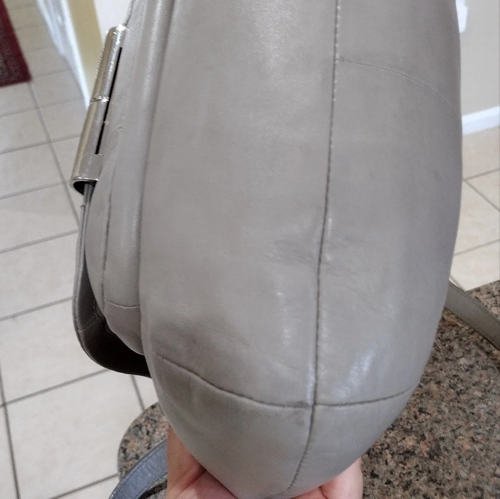 Coach Kristin leather Hobo Shoulder Bag Crossbody Light Grey