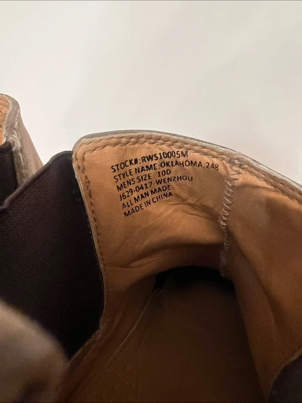Robert Wayne classic suede