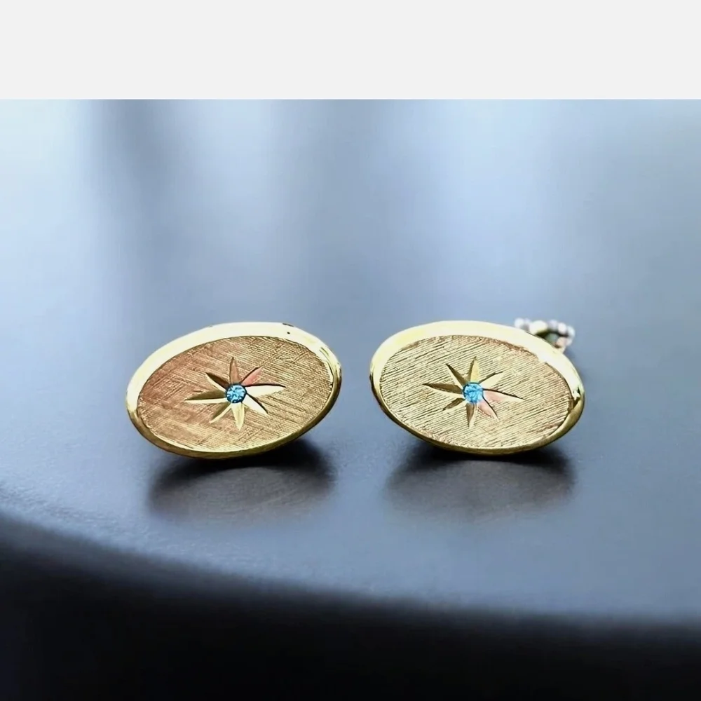 Avon this vintage