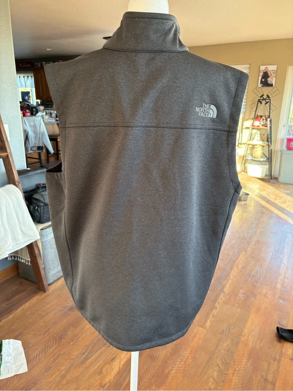 Silver Oak x The North Face Men's Charcoal Softshell Vest Windwall