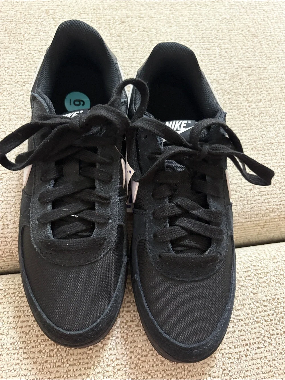Nike low top