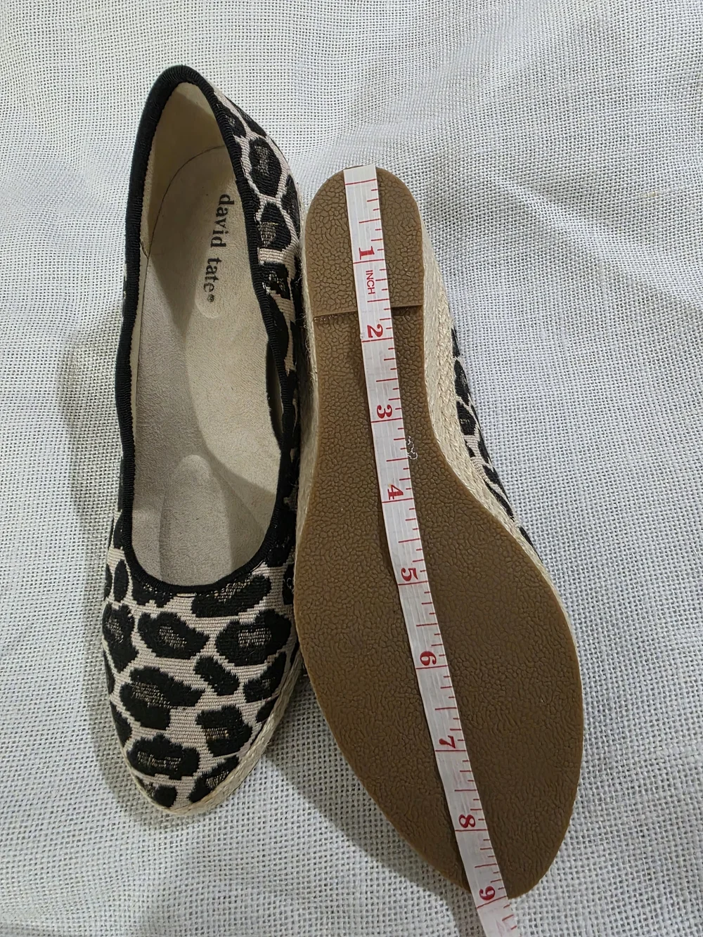 David Tate Women's Size 6 Leopard Print Espadrille Wedge Heels Comfort Pumps