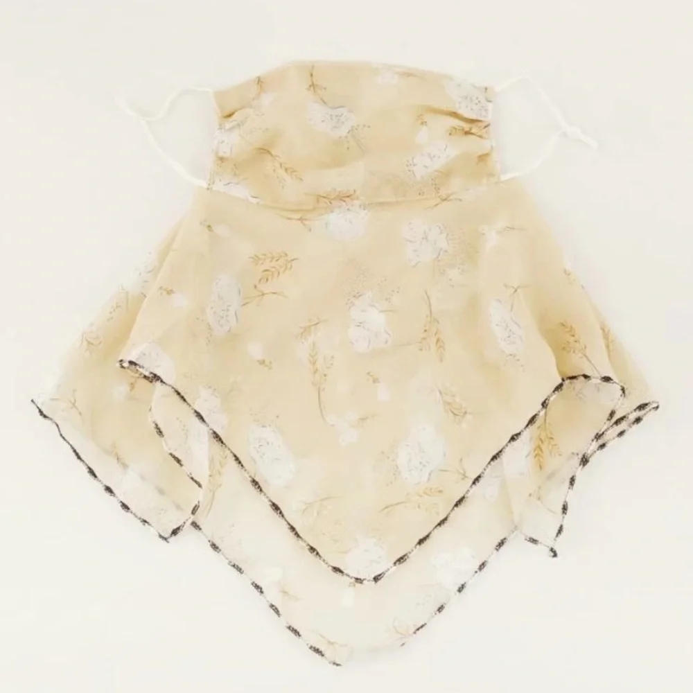 Adult facemask/scarf brand new