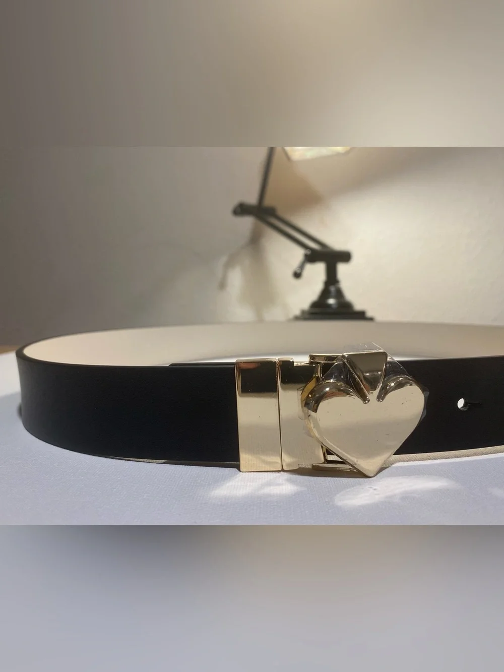 kate spade Black Leather Belt with Gold Heart Buckle Black/Cream Size M