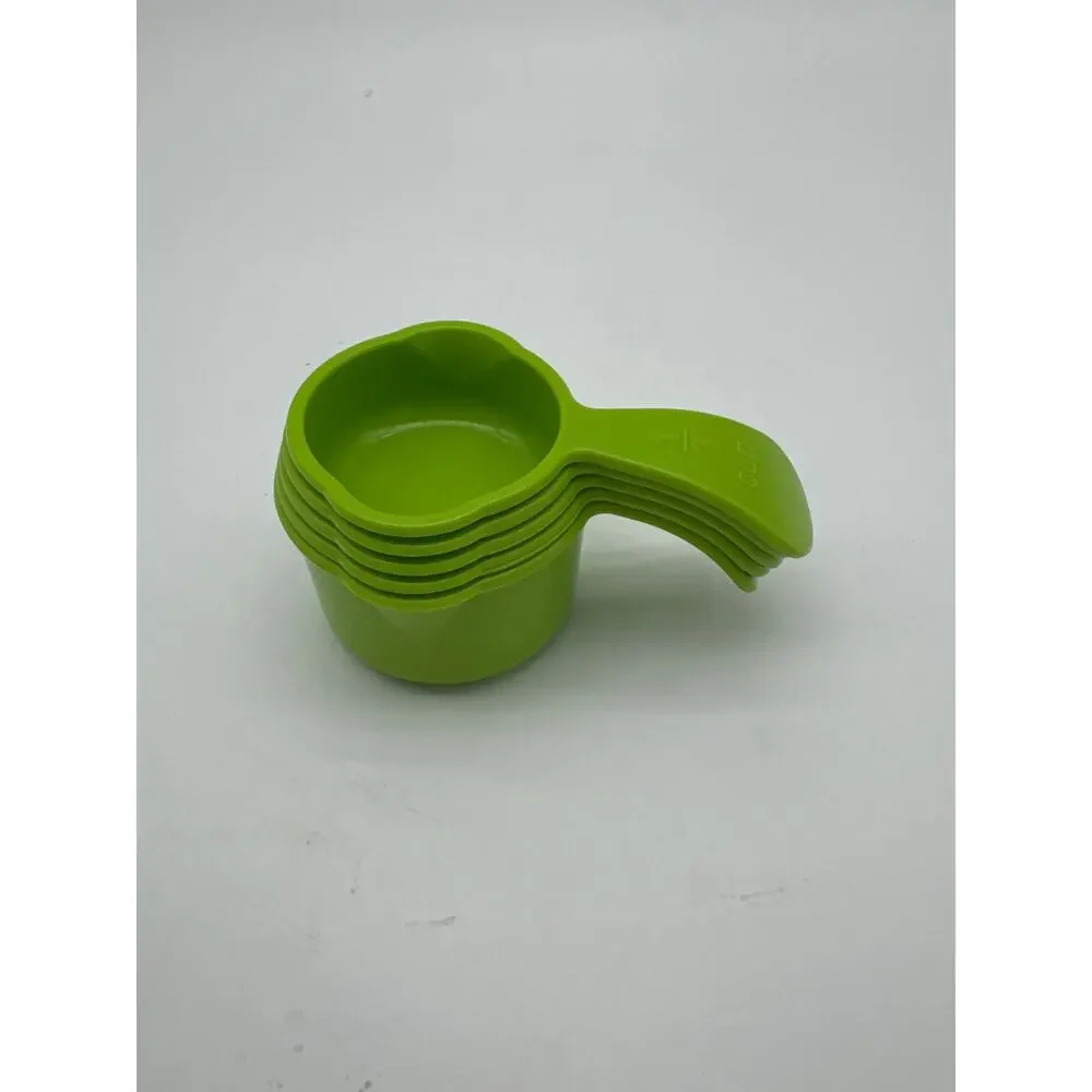 TUPPERWARE MEASURING Measure‎ Cups Cup  Bright Margarita Green 5 cups