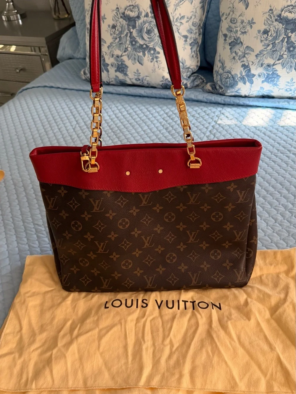 Louis Vuitton classic louis