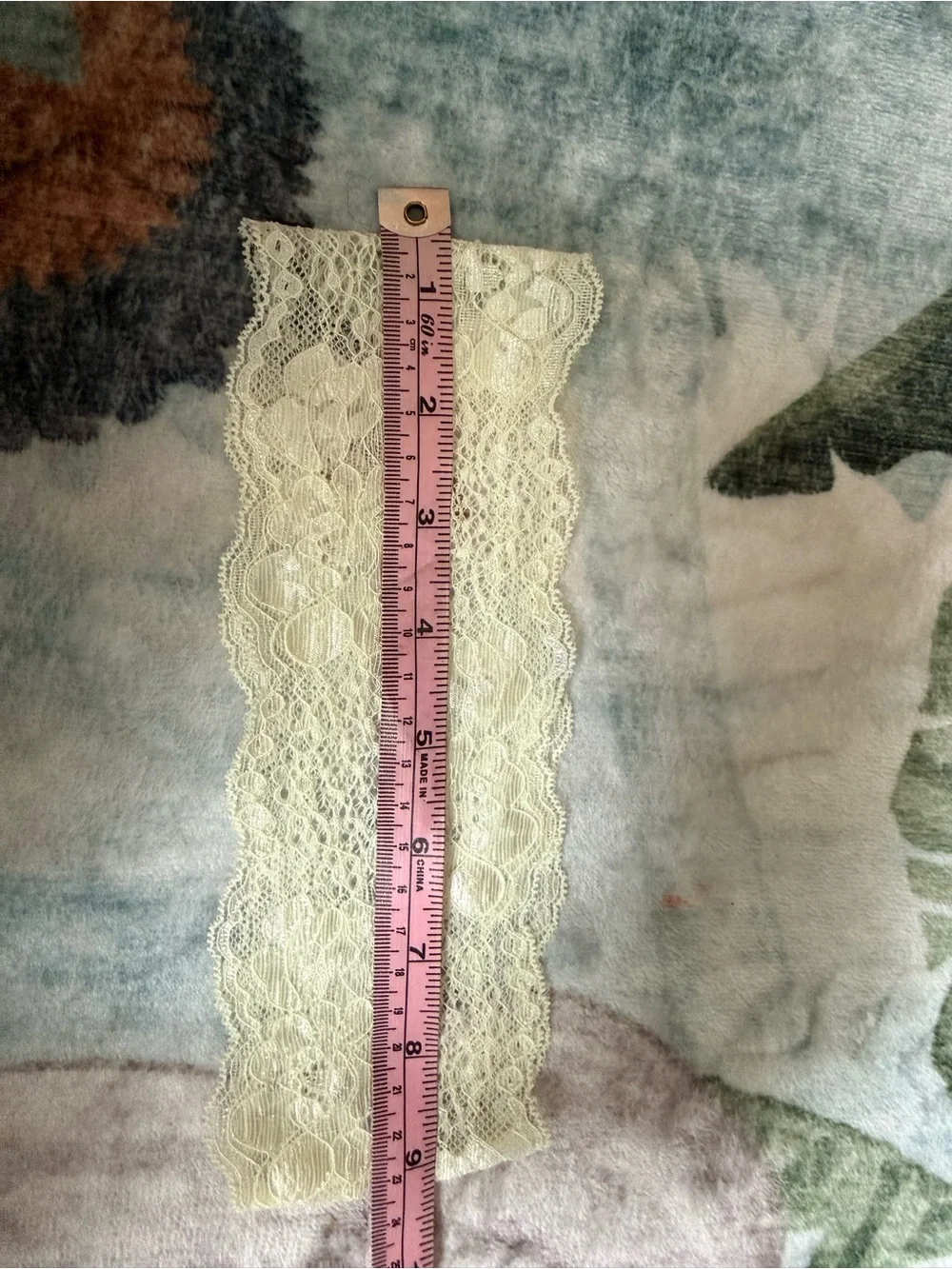 N/A four lace