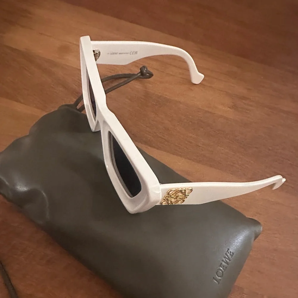 Loewe detail rectangular worn