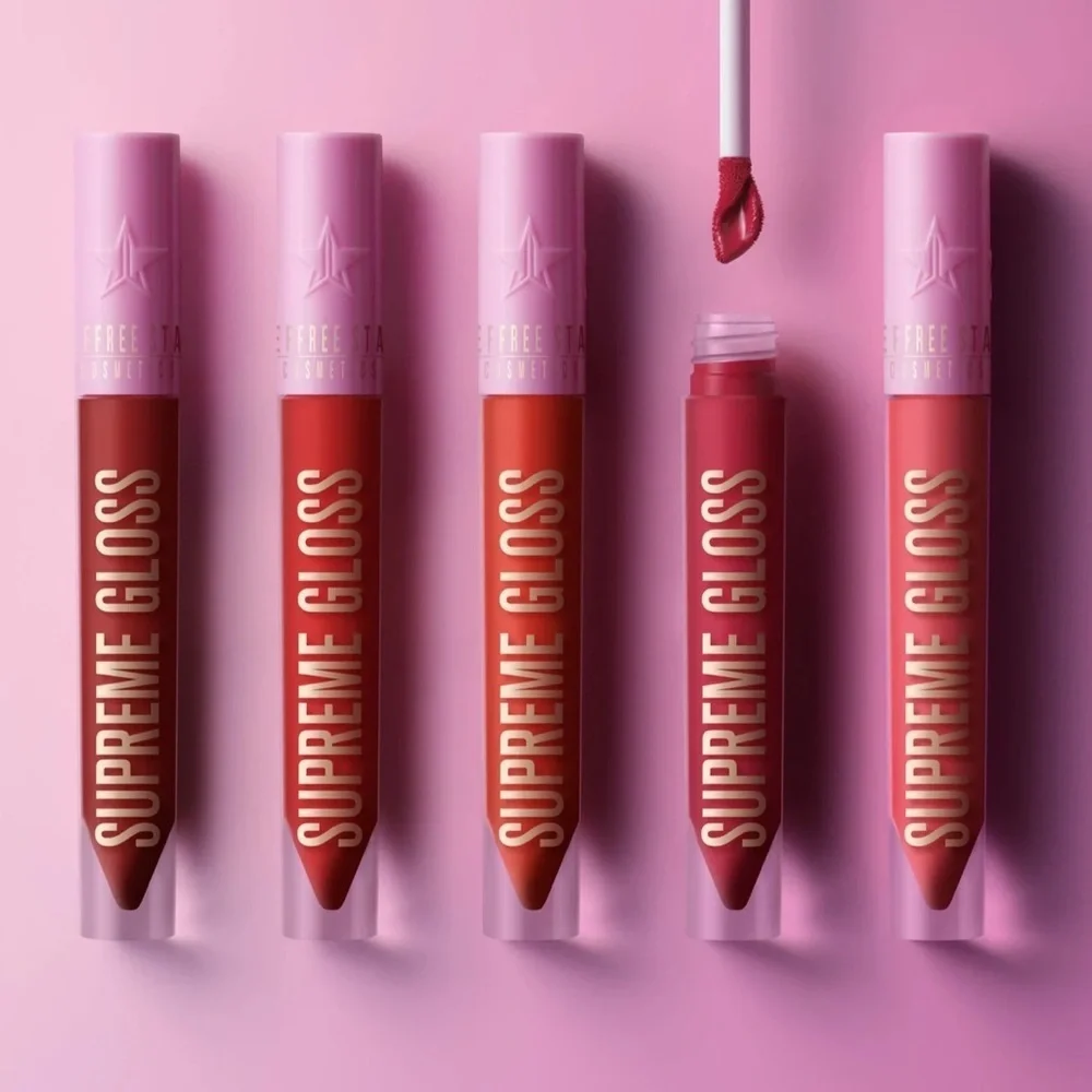 Jeffree Star coral supreme