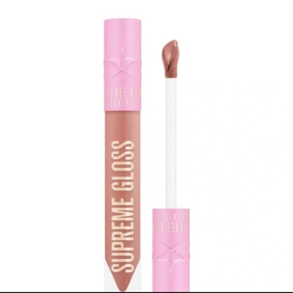 Jeffree Star coral supreme