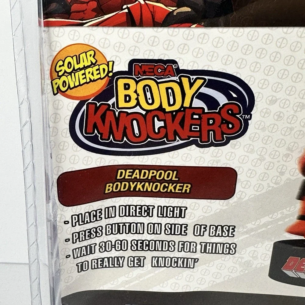 NECA Marvel Deadpool Limited Edition Gift Set Body Knockers Scalers Earbuds