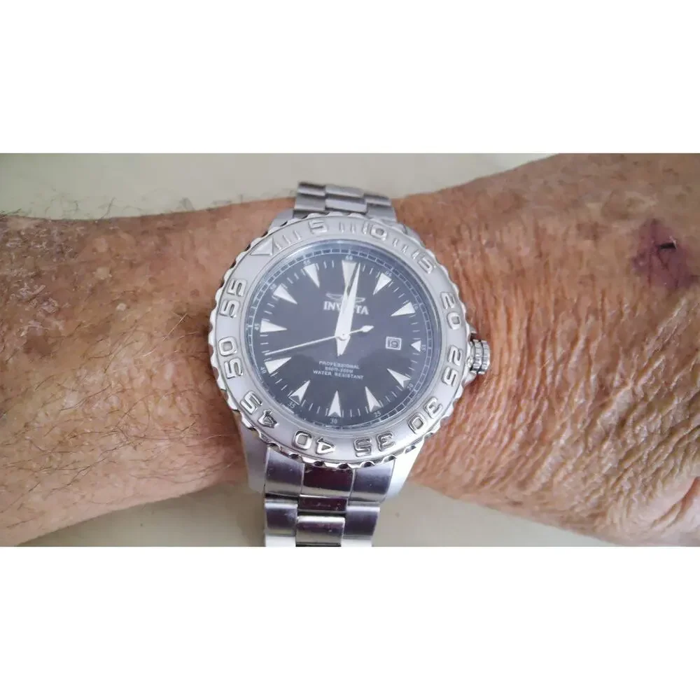 Invicta pro diver