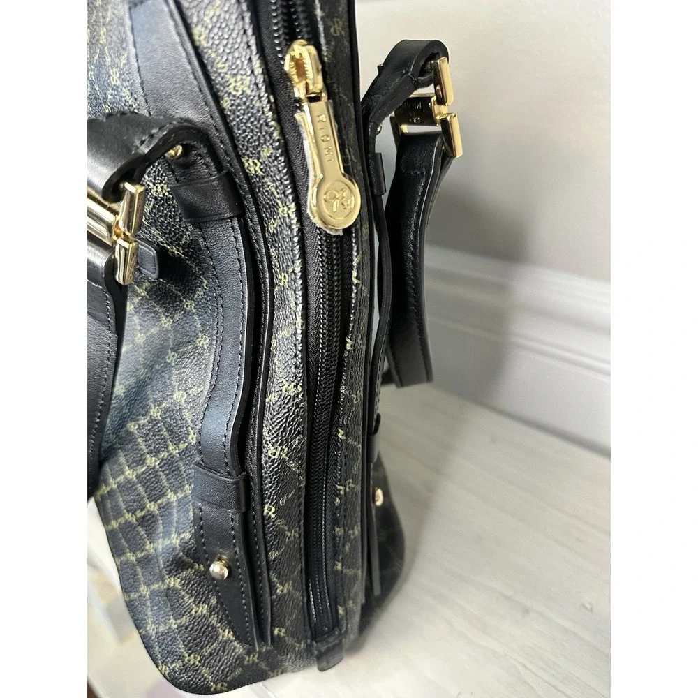 Rioni effortlessly timeless