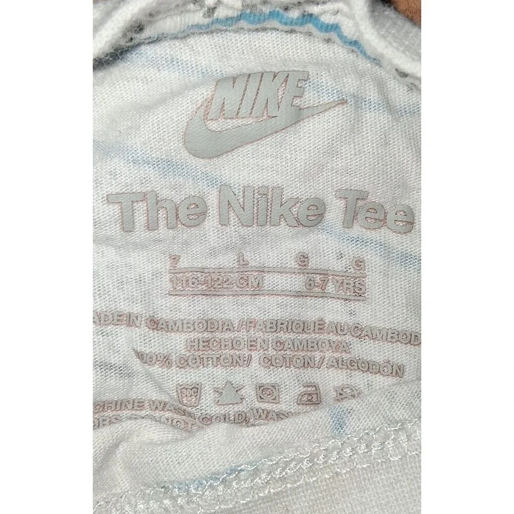 Nike boy size