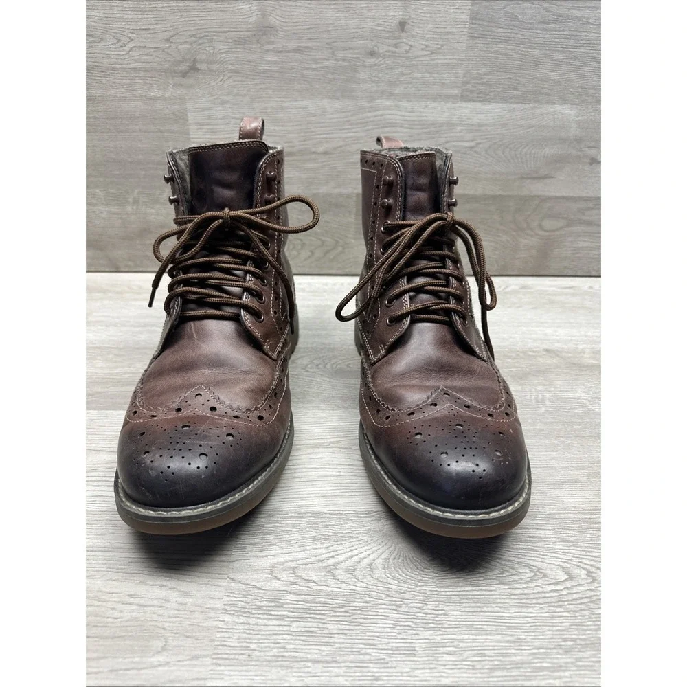 Clarks Montacute Lord Brogue Leather Wingtip Chukka brown boots, Men's 10US NICE