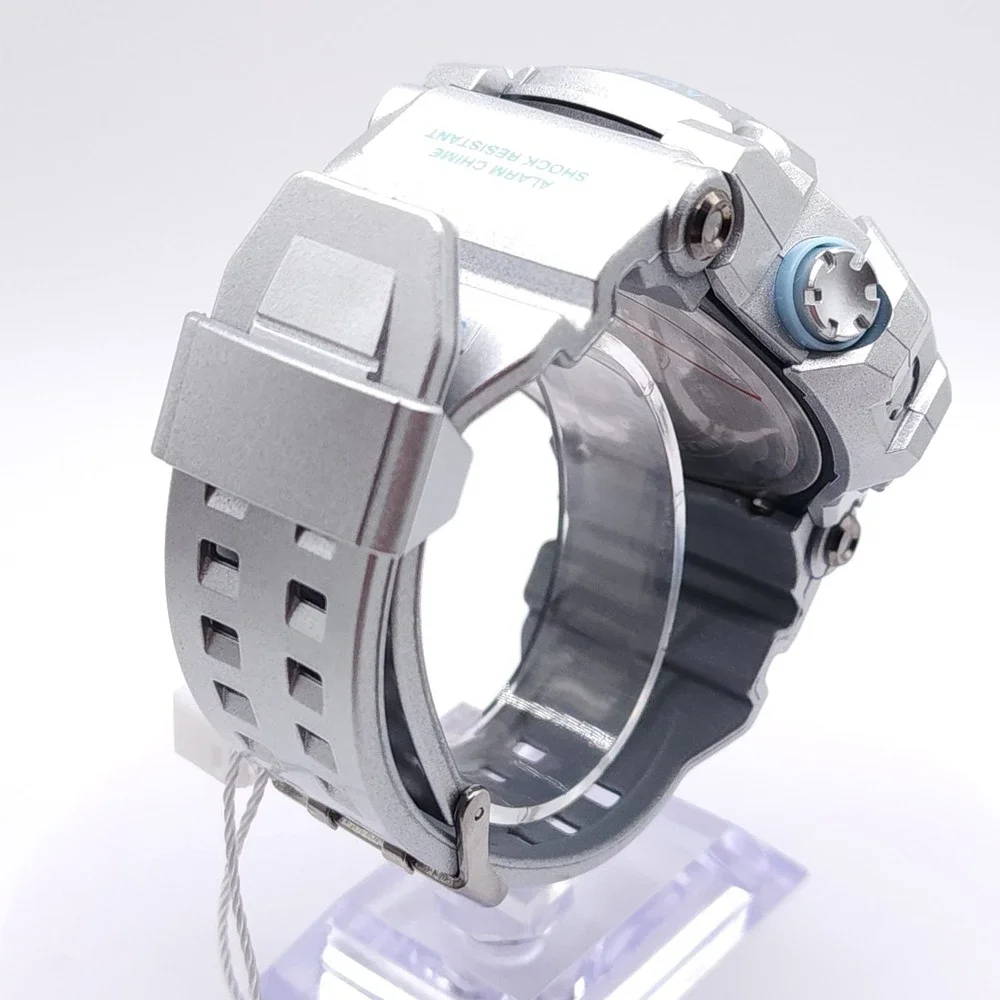 Invicta activa summit