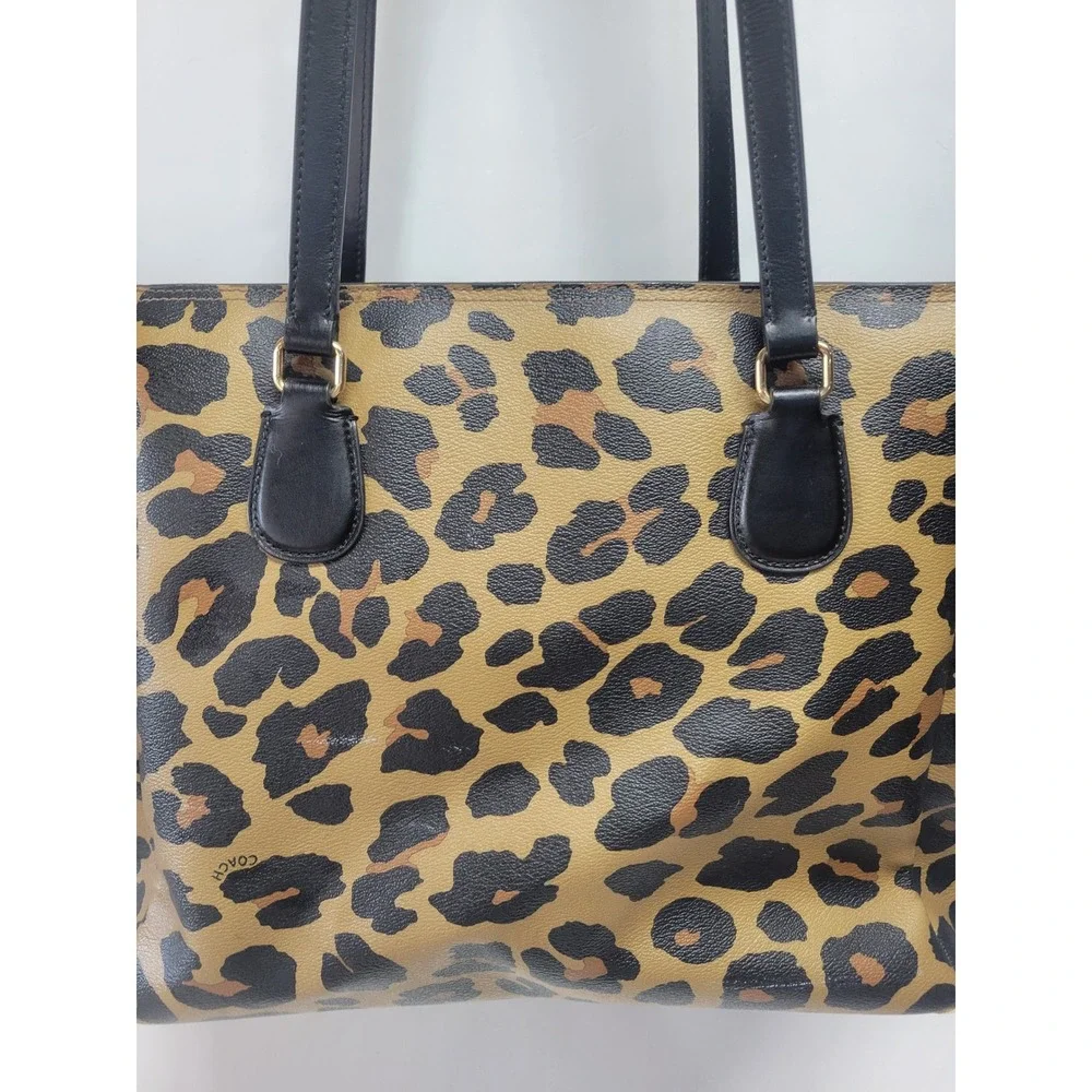 Coach item used