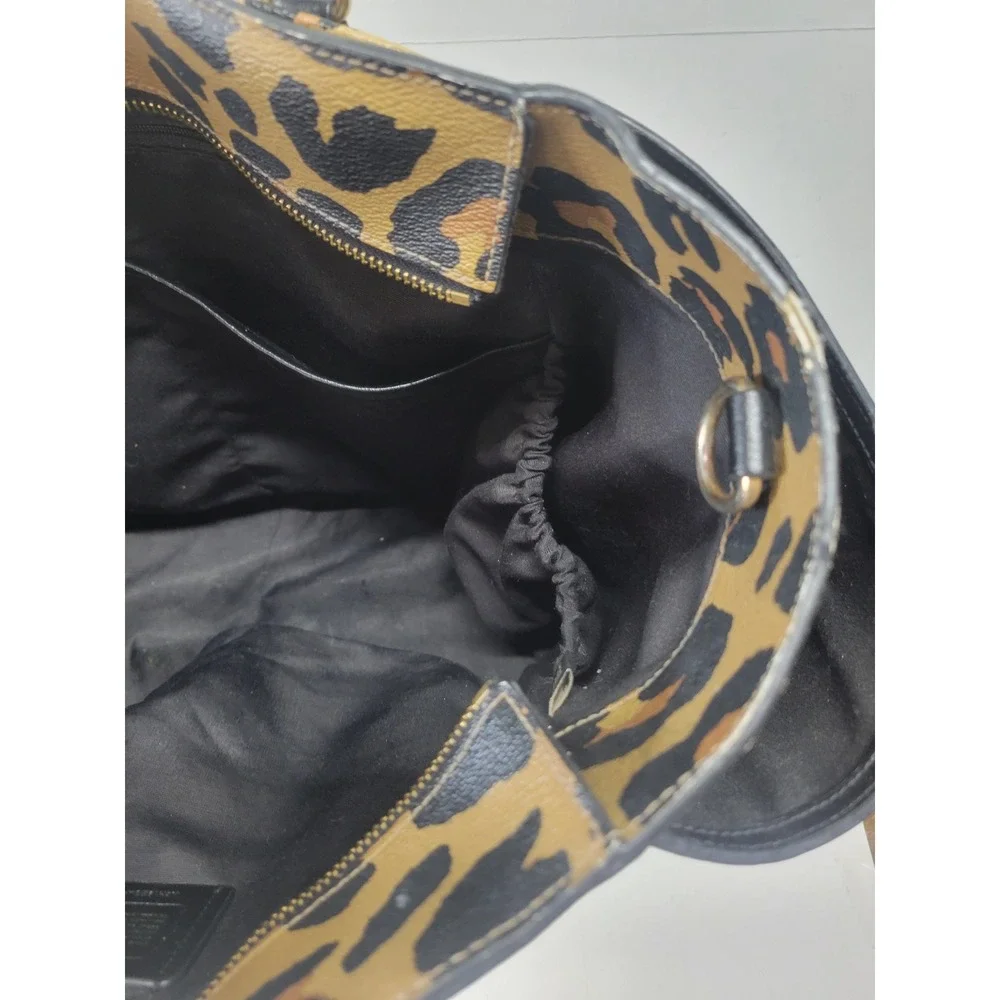Coach item used