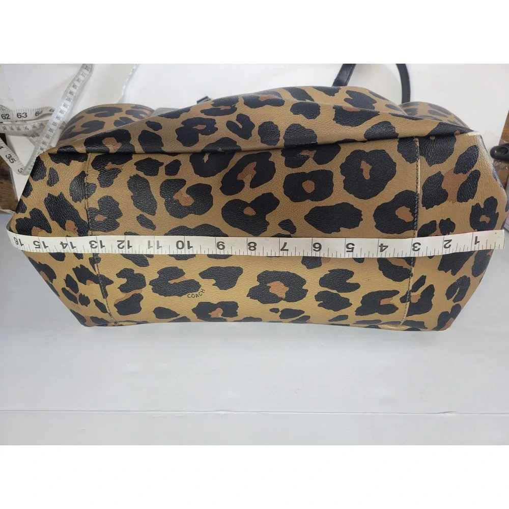 Coach item used