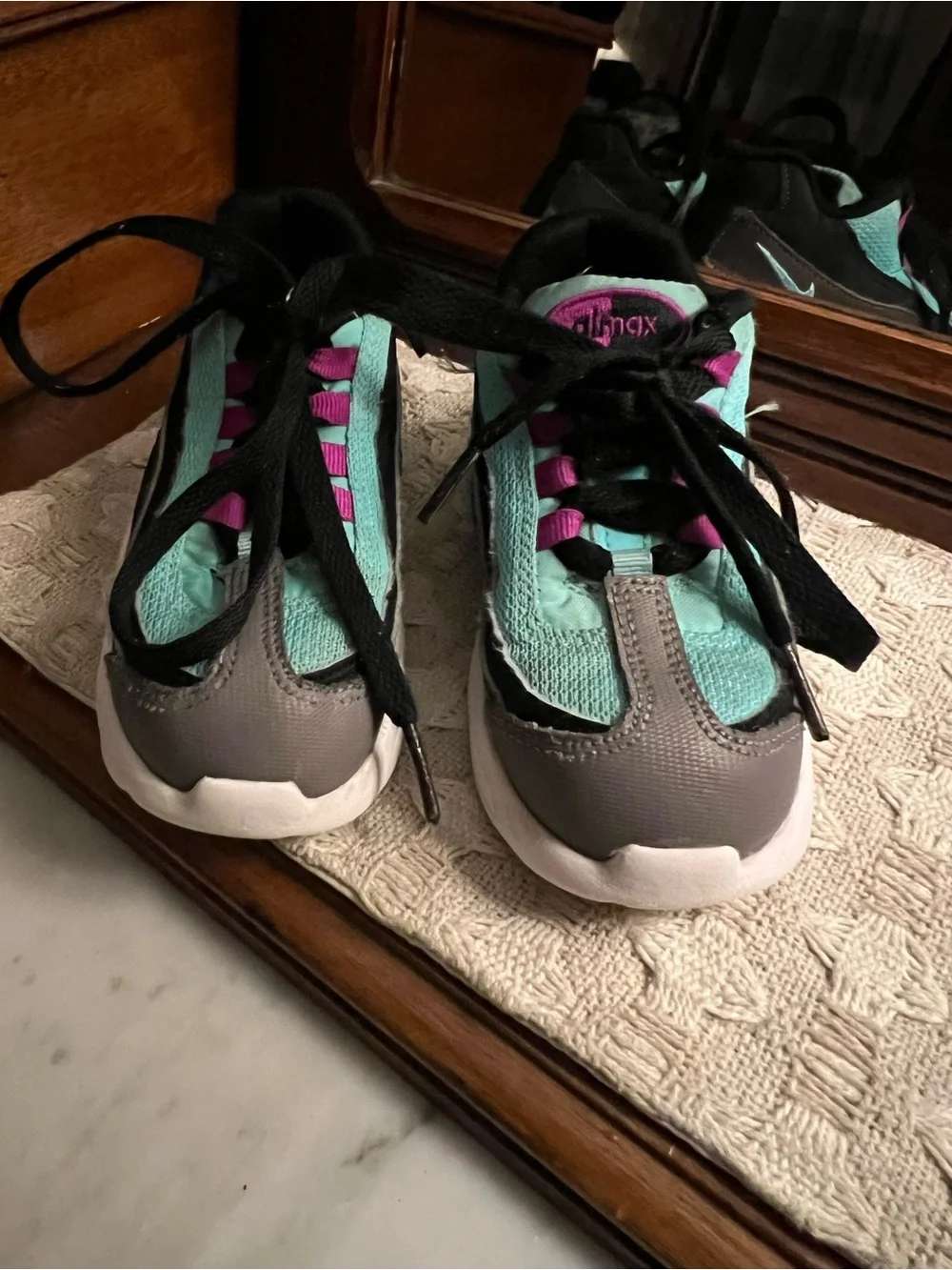 Nike little air