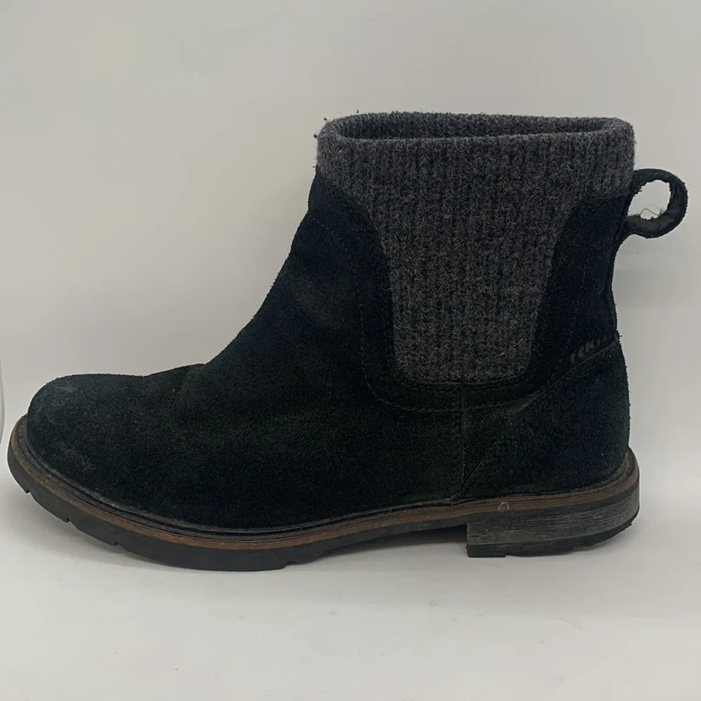 L.L. Bean chelsea flaw* bean