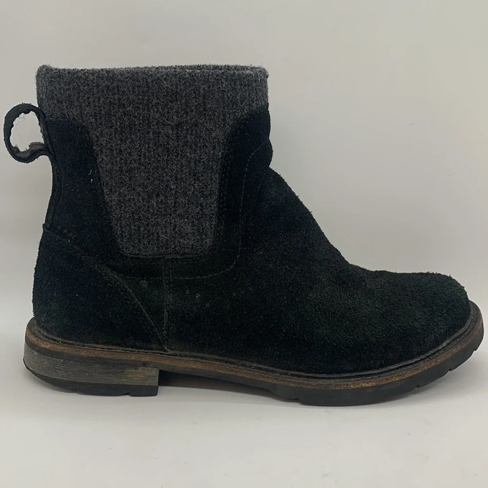 L.L. Bean good leather flaw*