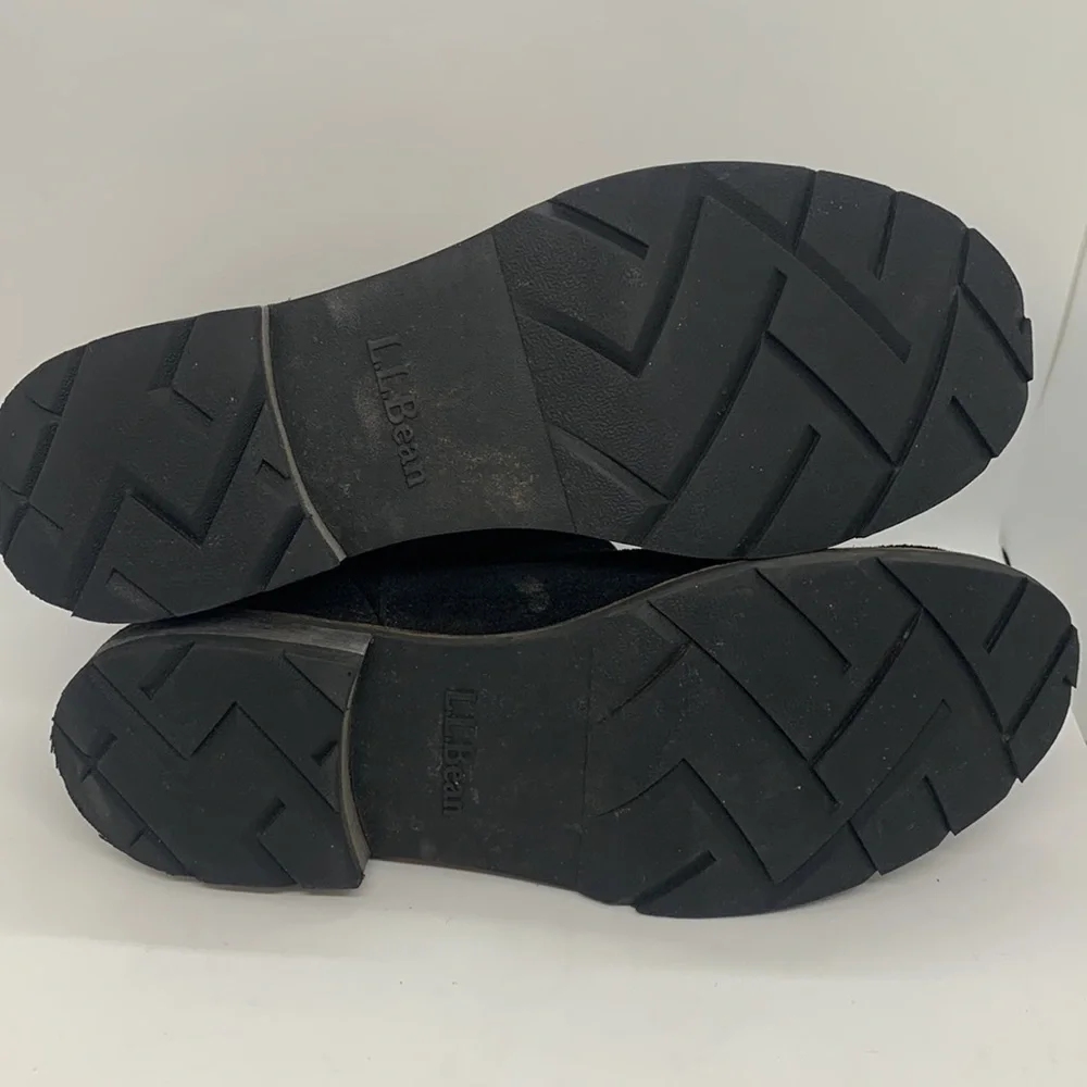 L.L. Bean pull snow