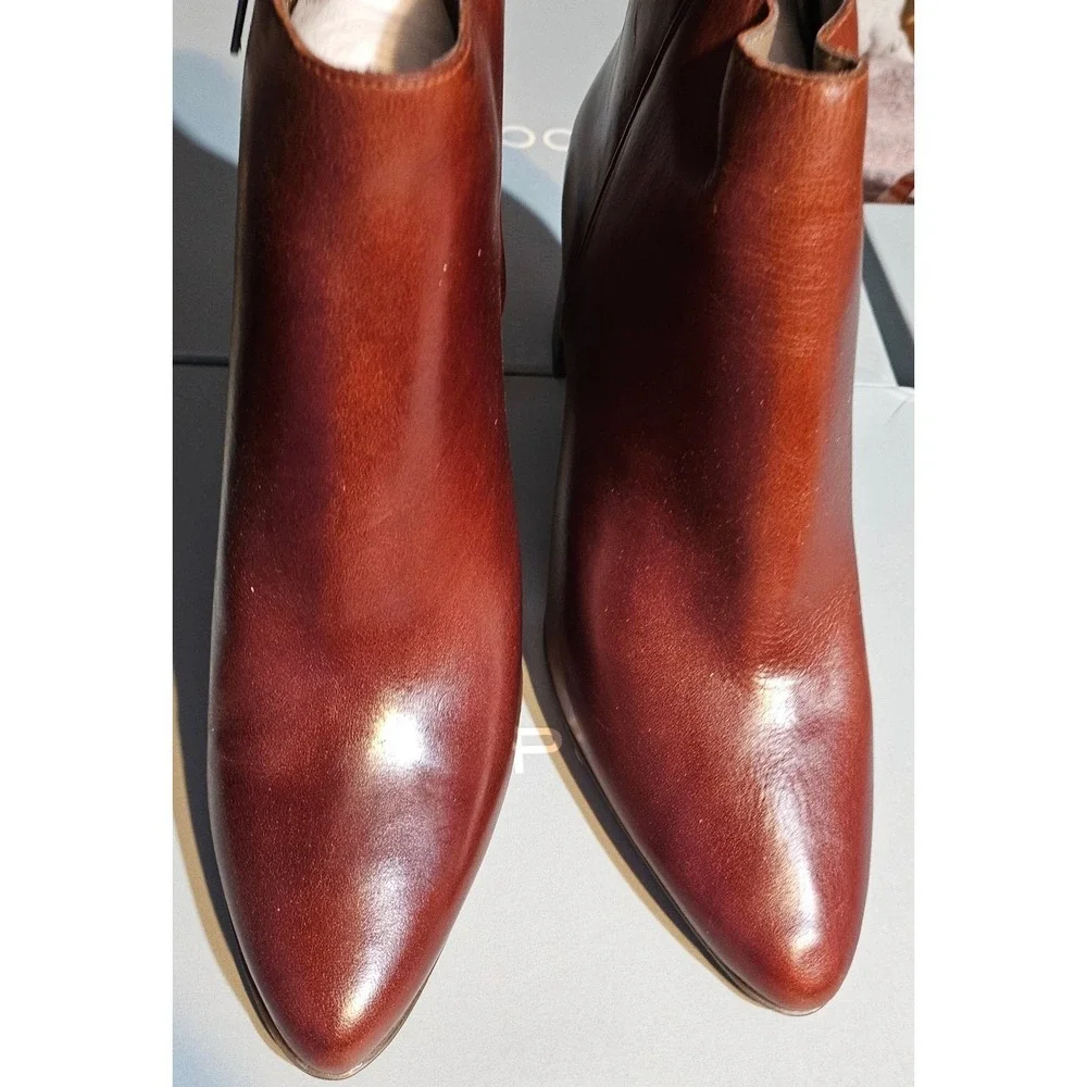 Rockport womens leather up