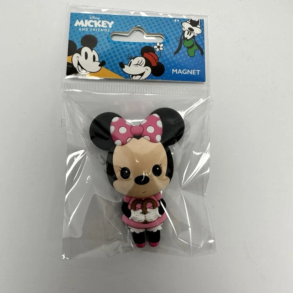 Monogram disney minnie