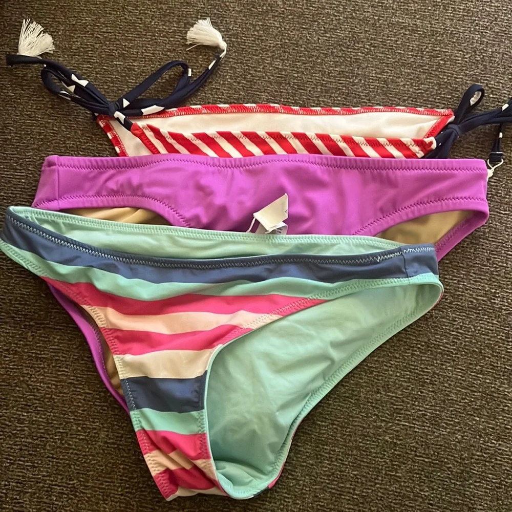 Bikini Lot of (3) J.Crew, Vineyards Vines, Adore Me.‎ size XS