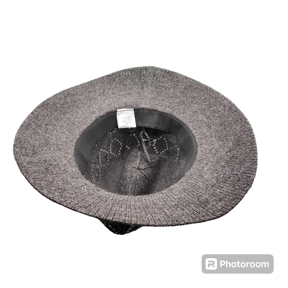 N/A wool hat
