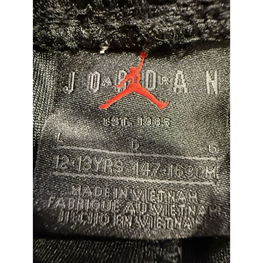 Nike jordan these ideal