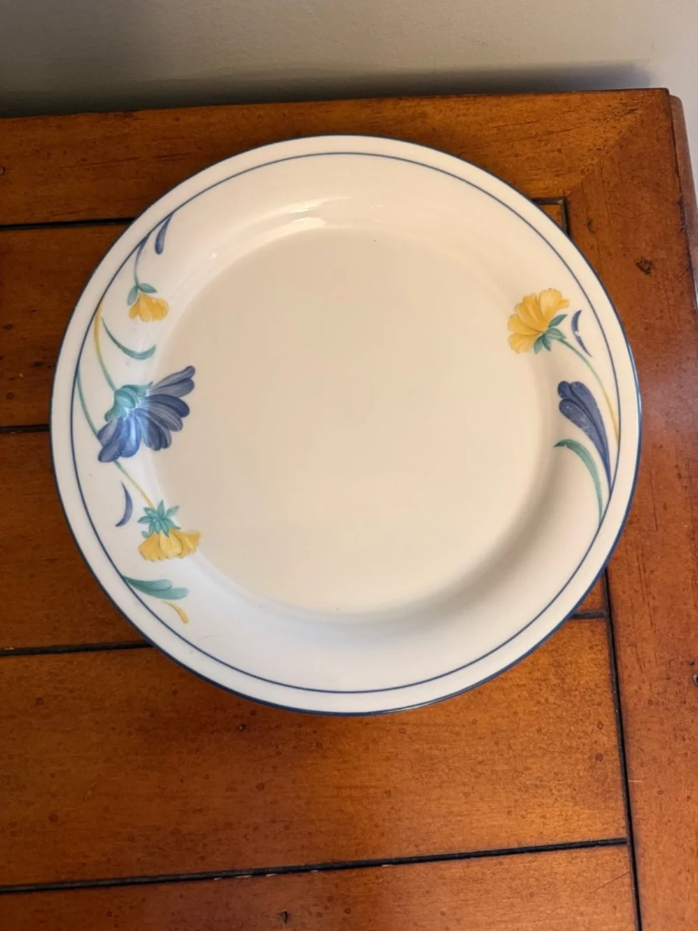 Buttercups on Blue and For the Blue by LENOX (1) Salad Plate and (4) Saucers