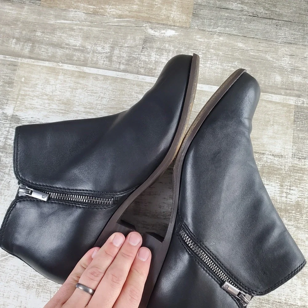 Lucky Brand excellent black
