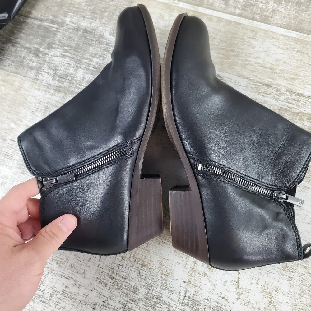 Lucky Brand excellent black