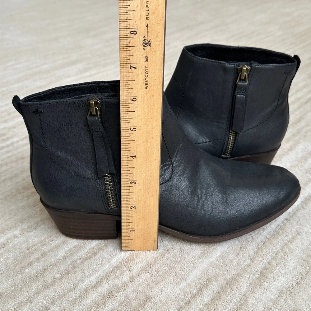 Lucky Brand photos size comfort