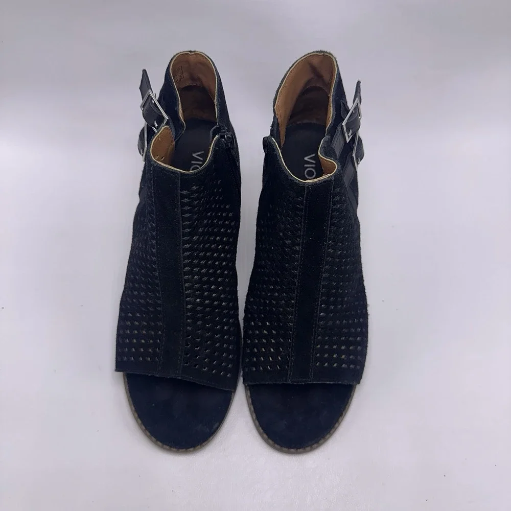 Vionic chryssa perforated