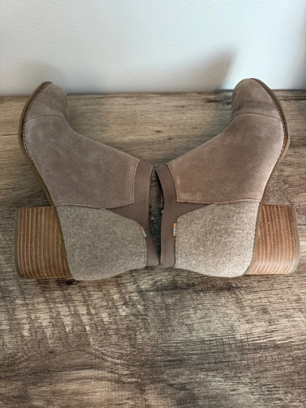 Toms taupe zipper