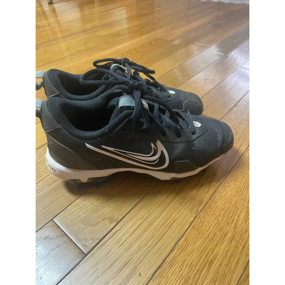 Nike Alpha Huarache 4 Keystone Low Kids Baseball Cleats Black White 1.5Y