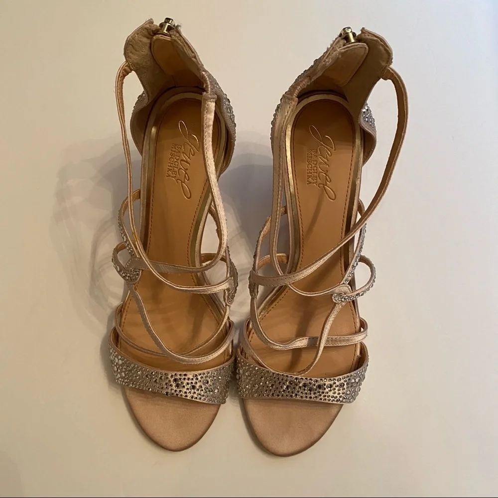 BADGLEY MISCHKA JEWEL SHOES WEDGE TAN FABRIC SATIN CRYSTALS STRAPPY Size 8