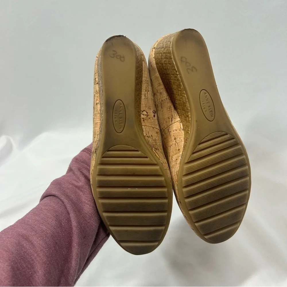 Anne Klein very light